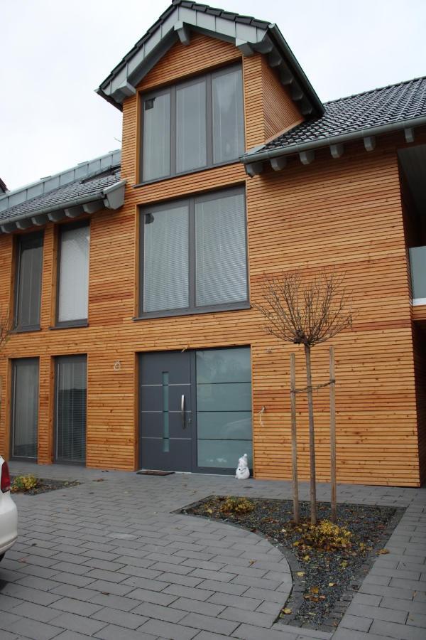 Klein-Fein Apartment Ойскирхен Екстериор снимка